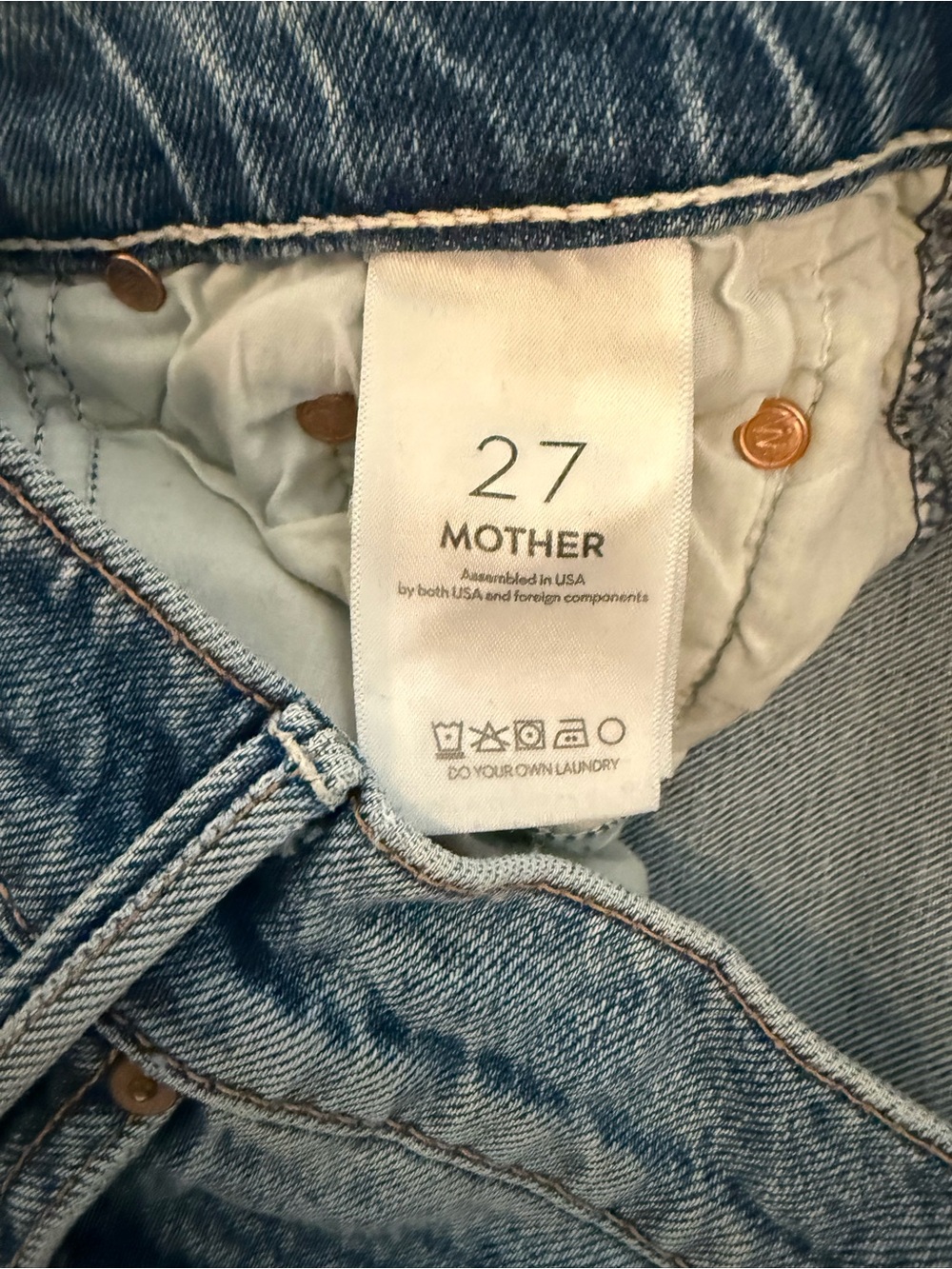 MOTHER The Outsider Sneak Jeans in For Sure, bootcut and great versatile wash. - Picture 6 of 7